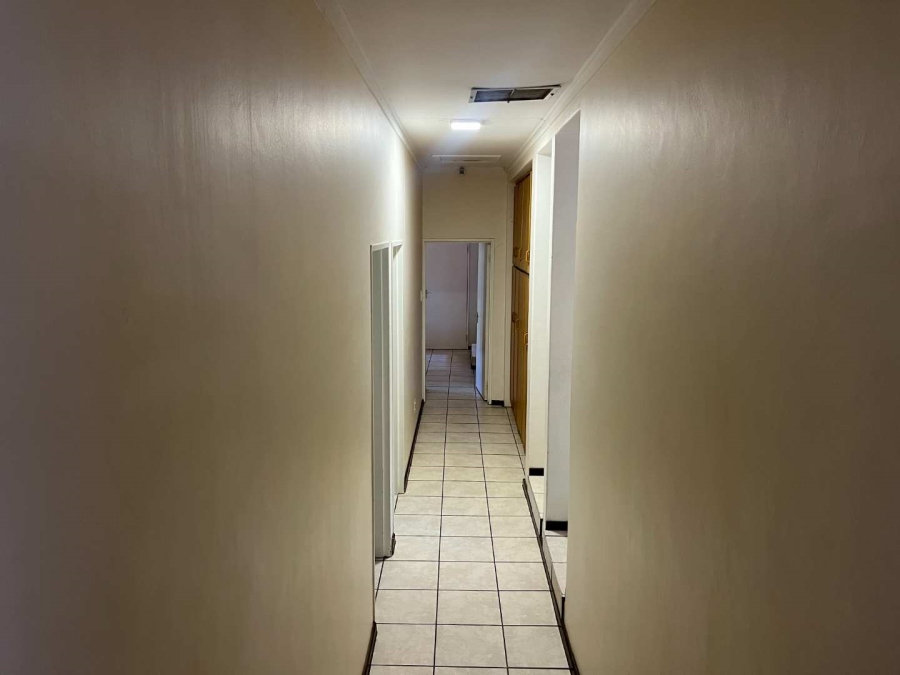 4 Bedroom Property for Sale in Die Rand Northern Cape